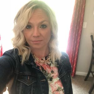 Meet your Posher, Krista